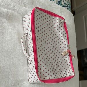 Roller Rabbit Heart Patterned Cosmetic Bag with Pink Trim